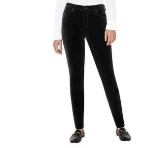 Well‎ Worn Womens Black High-Rise Luxe Velvet Tapered Pants Size 6/28 NWT